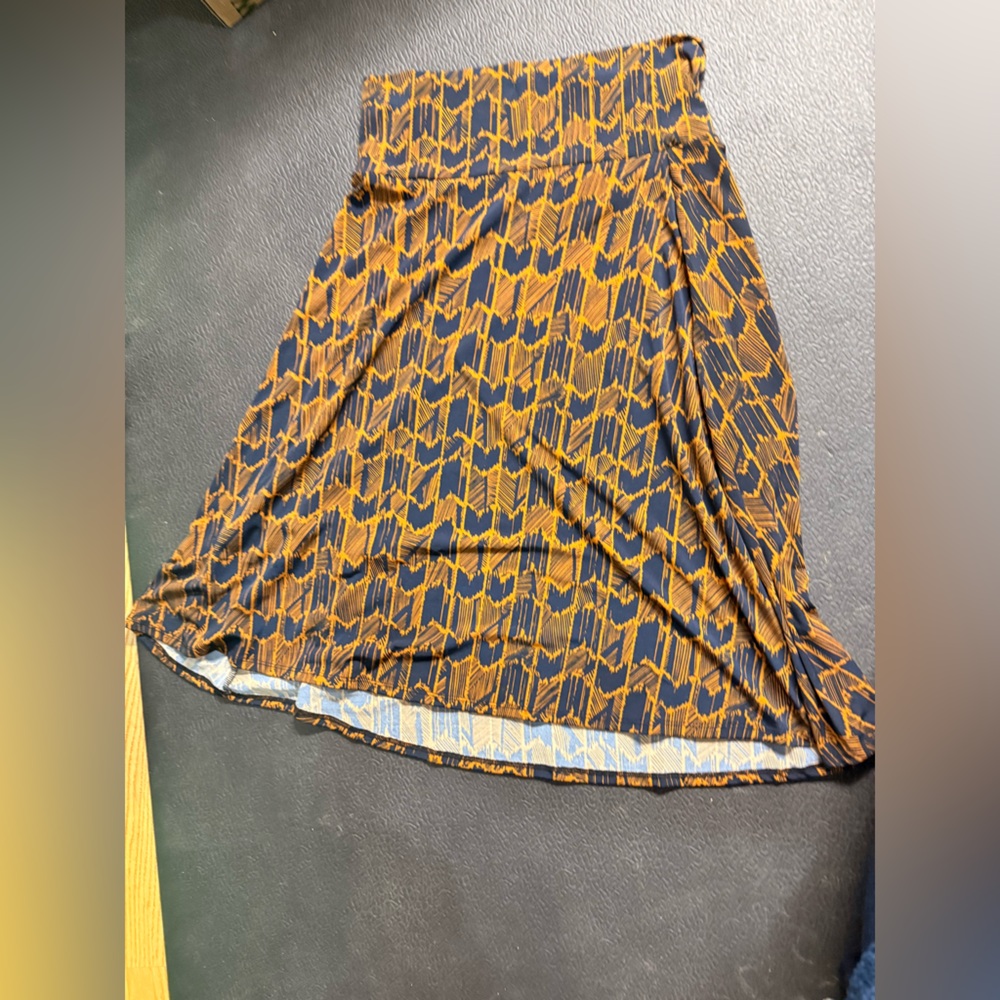 LuLaRoe Navy and Orange Patterned Skirt